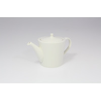 Biały porcelanowy czajnik z pokrywką FINE DINE marki RAK Porcelain o pojemności 400 ml. Klasyczny imbryk o minimalistycznym designie, widok z profilu na jasnym