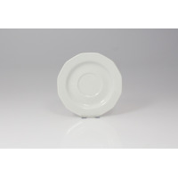 Biały porcelanowy spodek 14 cm z serii Merkury marki Lubiana o charakterystycznym ośmiokątnym kształcie brzegów, widoczny w ujęciu z góry na jasnym tle.