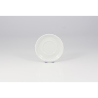 Biały porcelanowy spodek Lubiana HEL o średnicy 12 cm. Klasyczne, minimalistyczne naczynie z wyprofilowanym wgłębieniem, widok z góry na jasnym tle.