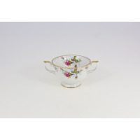 Bulionówka 0,40 l B013 Iwona Złota róża marki Chodzież. Biała porcelana z delikatnym motywem różowych kwiatów, zielonych liści oraz eleganckim, złotym