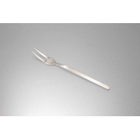 Widelec serwingowy do wędlin Amefa 1319 BUFFET o długości 18 cm. Wykonany ze stali nierdzewnej o błyszczącym wykończeniu, dwuzębny model w minimalistycznym