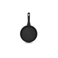 Patelnia Gerlach GRANITEX o średnicy 20 cm z czarną powłoką o granitowej teksturze. Widok z góry na okrągłe naczynie z ergonomiczną, czarną rączką z otworem.