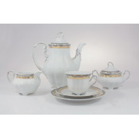 Zestaw do kawy Ćmielów E551 Bolero Princess dla 6 osób. Biała porcelana ze złotym zdobieniem i szarym ornamentem, widoczny dzbanek, cukiernica, mlecznik oraz