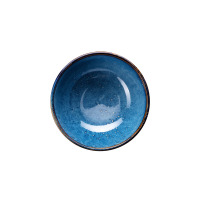 Widok z góry na okrągłą salaterkę Verlo DEEP BLUE o średnicy 18 cm. Ceramiczna miska w odcieniach głębokiego błękitu z nakrapianą teksturą i ciemnym rantem.