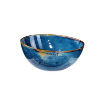 Miska Verlo DEEP BLUE o średnicy 25 cm w odcieniach głębokiego błękitu z brązowym rantem. Ceramiczna salaterka o nieregularnej, ręcznie zdobionej teksturze.