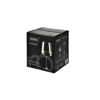 Czarne opakowanie zestawu czterech kieliszków do wina Krosno Modern 480 ml. Na froncie widoczne zdjęcie eleganckiego kieliszka, logo marki oraz napis Made in