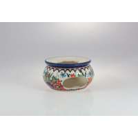Ceramiczny podgrzewacz Bolesławiec 149AR o średnicy 13,9 cm. Naczynie z otworem na świeczkę, zdobione tradycyjnym motywem kwiatów i motyli w stylu