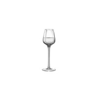 Kieliszek do wódki z kolekcji Celebration marki Krosno Glass o pojemności 55 ml. Przezroczyste szkło o smukłym kształcie na wysokiej nóżce, widok z przodu.
