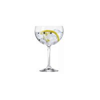 Kieliszek do wody Roma marki Krosno Glass o pojemności 470 ml wypełniony lodem, plasterkiem cytryny i jagodami jałowca, ukazany na białym tle.