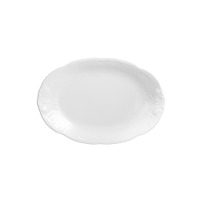Owalny półmisek z białej porcelany Chodzież z kolekcji Fryderyka, element serwisu obiadowego dla 12 osób, z ozdobnym tłoczonym reliefem na brzegach.
