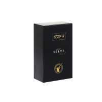 Czarne, eleganckie pudełko prezentowe zestawu do whisky Krosno Perfect Serve Sky. Na froncie złote logo marki, napis Perfect Serve Sky set oraz pieczęć