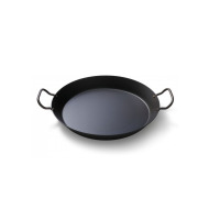 Patelnia Wok Skottsberg ze stali węglowej o średnicy 38 cm. Okrągłe, czarne naczynie z dwoma bocznymi uchwytami, widoczne w ujęciu z góry na białym tle.