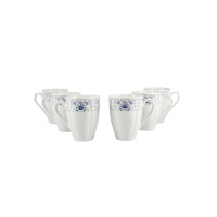Sześć białych porcelanowych kubków z zestawu MARIA 6101 Kaszubska marki Lubiana, ozdobionych delikatnym niebieskim wzorem kwiatowym na górnym rancie.