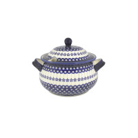 Ceramiczna waza Bolesławiec o pojemności 4,50 l, model 166A. Naczynie z pokrywką, zdobione tradycyjnym granatowym wzorem w pawie oczka i kwiaty na kremowym tle.