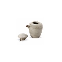Szara sosjerka Samto Wikle marki Verlo o pojemności 150 ml. Ceramiczne naczynie z pokrywką, o surowej, nakrapianej teksturze i minimalistycznym designie.