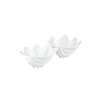 biała salaterka ORIENT marki Bogucice o kształcie przypominającym muszlę. Eleganckie naczynia z porcelany.