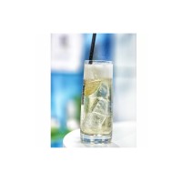Szklanka 255 ml Stark marki Onis z przejrzystego szkła, wypełniona napojem z lodem, plasterkiem limonki i czarną słomką, ustawiona na białym blacie.