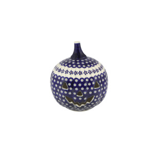 Ceramiczny lampion dynia Bolesławiec o wysokości 19,5 cm, zdobiony charakterystycznym granatowym wzorem w kropki i kwiaty, z wyciętymi otworami w kształcie