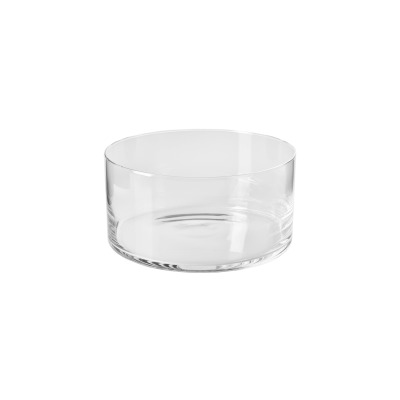 Przezroczysta szklana salaterka 24 cm Glamour marki Krosno Glass S.A. o minimalistycznym, cylindrycznym kształcie, ukazana na czystym, białym tle.
