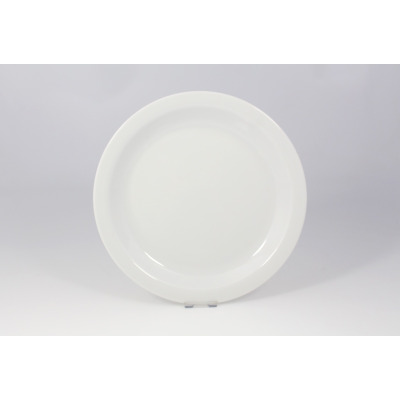 Biały talerz płytki Lubiana AMERYKA o średnicy 26,5 cm. Klasyczna, minimalistyczna porcelana o gładkiej powierzchni, widok z góry na okrągłe naczynie.