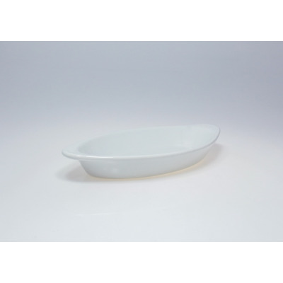 Biały rawier owalny 25 cm z serii Ameryka marki Lubiana. Naczynie o klasycznym, minimalistycznym designie, wykonane z wysokiej jakości porcelany, ujęte z boku.