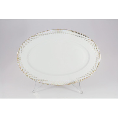 Biały półmisek Chodzież 36 cm z serii G682 Yvonne Złoty Miraż. Owalne naczynie z porcelany zdobione na obrzeżach eleganckim, geometrycznym wzorem w kolorze