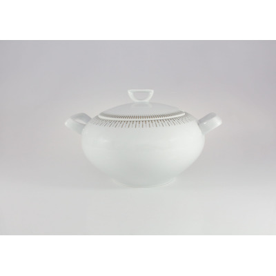 Biała porcelanowa waza Chodzież G682 Yvonne Złoty Miraż o pojemności 3 litrów. Naczynie z pokrywką zdobi elegancki, geometryczny wzór w odcieniu złota.