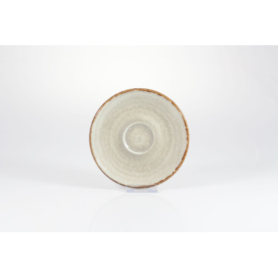 Spodek 13 cm Jersey grey marki Fine Dine o okrągłym kształcie. Ceramiczne naczynie w odcieniach szarości z charakterystycznym, rustykalnym brązowym rantem.