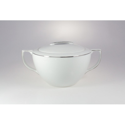 Biała porcelanowa waza Chodzież B325 CITY o pojemności 2,5 l z eleganckim platynowym zdobieniem na krawędziach, ujęta centralnie na jasnym tle.