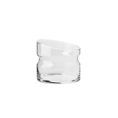 Szklany wazon NEPENTHES marki Krosno Glass o wysokości 13,5 cm. Przezroczyste naczynie o unikalnym, asymetrycznym ścięciu górnej krawędzi i przewężeniu w talii.