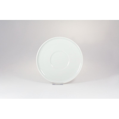 Biały porcelanowy spodek Lubiana Ankara o średnicy 18 cm. Klasyczny, minimalistyczny design z wyraźnym wgłębieniem na filiżankę, widok z góry na wprost.