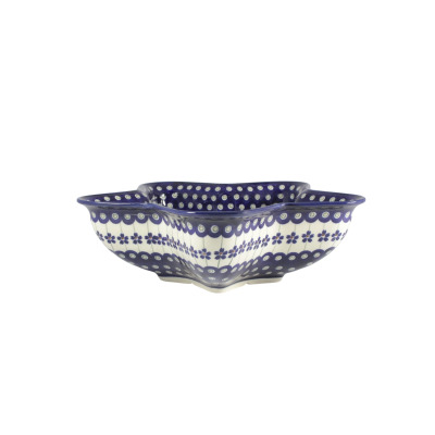 Ceramiczna forma do pieczenia Gwiazda Bolesławiec GU-2145 w kształcie gwiazdy, zdobiona tradycyjnym granatowym wzorem w kwiaty i kropki na białym tle.
