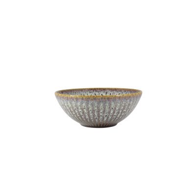 Salaterka 17 cm STONEWARE S009T Meteor Daisy marki Lubiana o zaokrąglonym kształcie, z unikalnym, pionowym wzorem w odcieniach brązu i bieli oraz błyszczącym