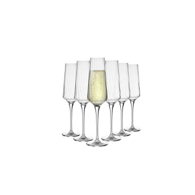 Zestaw sześciu eleganckich kieliszków do szampana Avant-Garde Lumi od Krosno Glass. Smukłe, przezroczyste szkło z delikatnym żłobieniem, jeden kieliszek