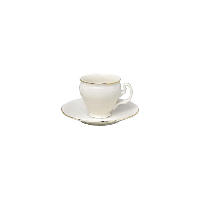 Filiżanka 170 ml ze spodkiem Bernadotte Ivory Gold marki Thun. Elegancka porcelana w kolorze kości słoniowej z subtelnym reliefem i złotym wykończeniem brzegów.