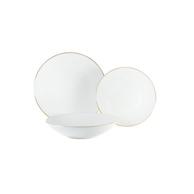 Zestaw talerzy Dalia Złota Linia marki Chodzież. Biała porcelana z delikatnym żłobkowaniem i eleganckim złotym wykończeniem brzegów. Widoczne dwa płaskie