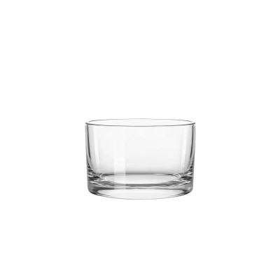 Przezroczysta szklanka do whisky i degustacji alkoholi Neat marki Verlo o pojemności 110 ml. Niskie naczynie o prostych ściankach i grubym, stabilnym dnie.